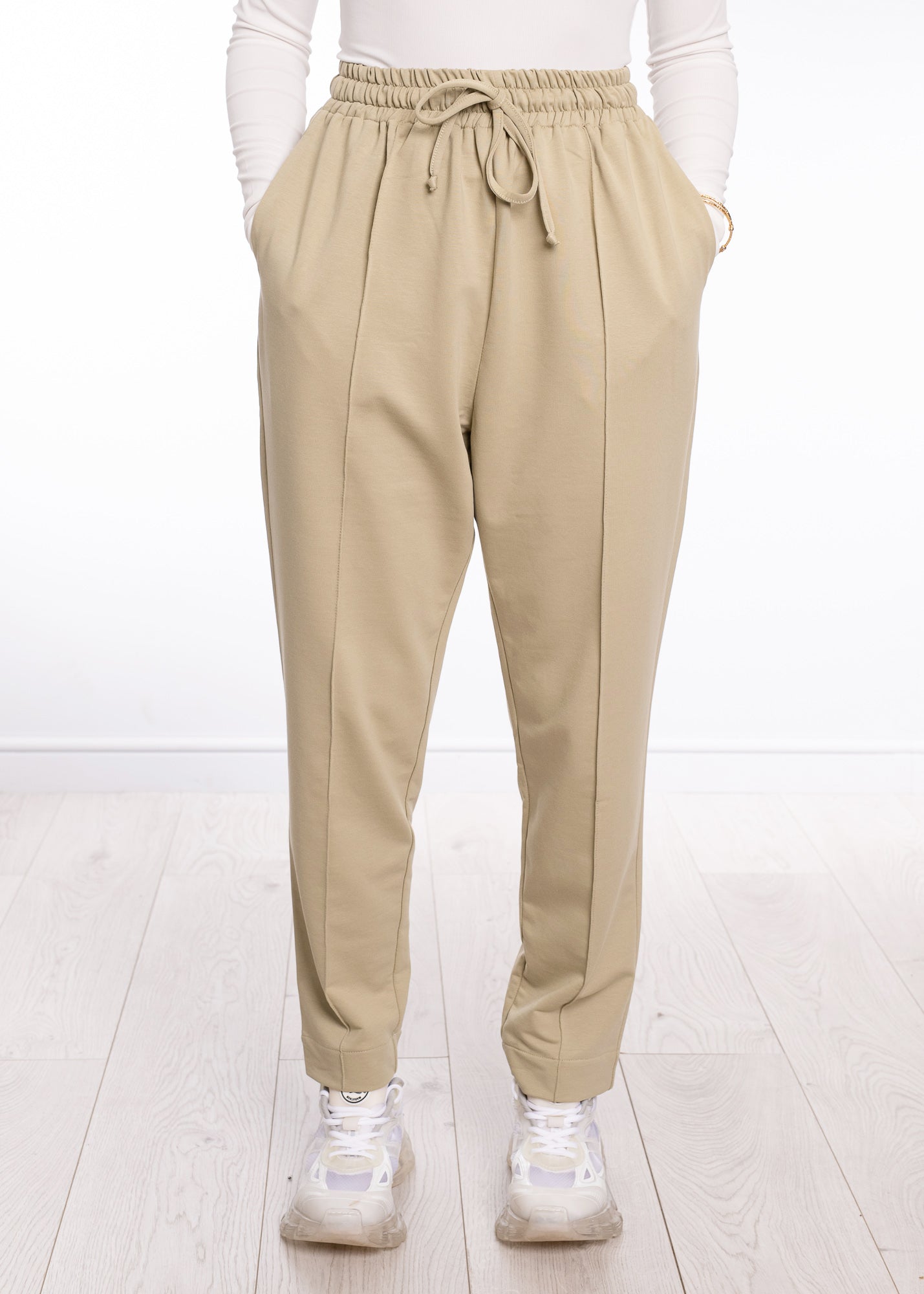 Centre Pleat Cotton Trouser